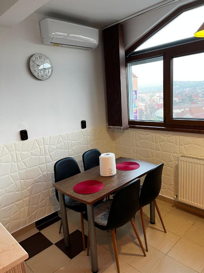 High Level Apart Oradea Free Reserved Parking Exterior photo